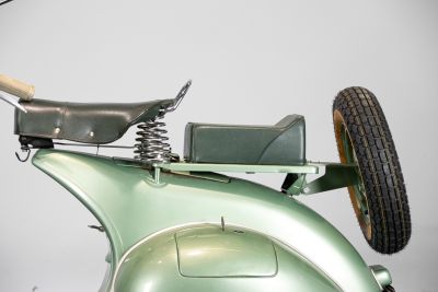 1951 PIAGGIO VESPA V31T "FARO BASSO"