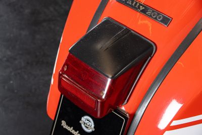 1974 PIAGGIO VESPA RALLY 200