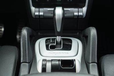 2007 PORSCHE CAYENNE S LIVREA ROTHMANS