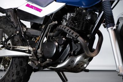 1995 YAMAHA TW 200