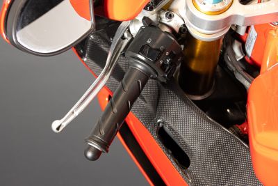 2004 DUCATI 749 R