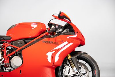 2004 DUCATI 749 R