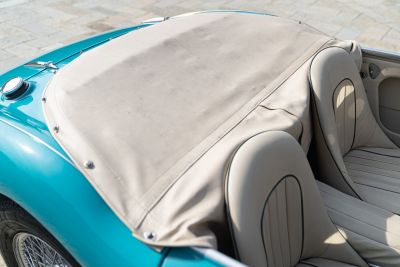 1957 AUSTIN HEALEY 100/6 BN4
