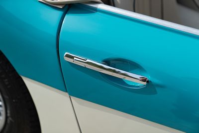 1957 AUSTIN HEALEY 100/6 BN4