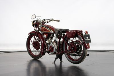 1937 MOTO GUZZI P175
