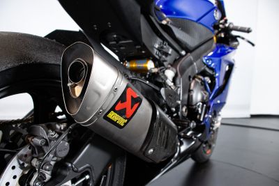 2023 YAMAHA R6