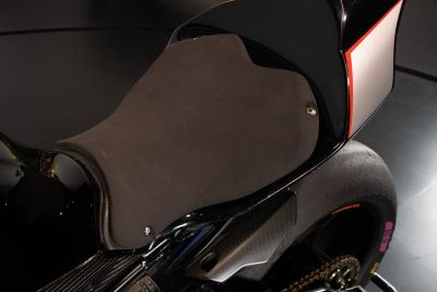2024 YAMAHA R1