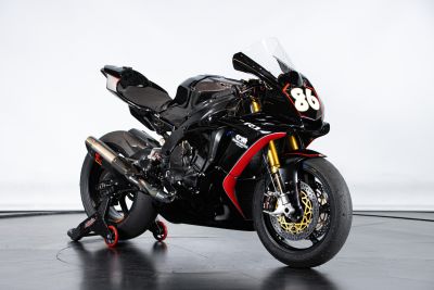 2024 YAMAHA R1