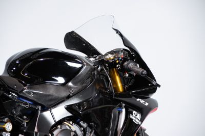 2024 YAMAHA R1