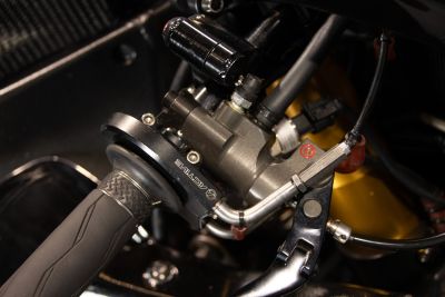 2024 YAMAHA R1