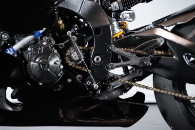2024 YAMAHA R1