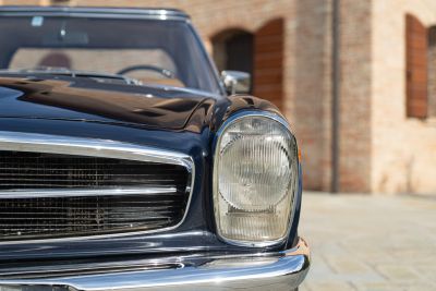 1969 MERCEDES-BENZ 280 SL