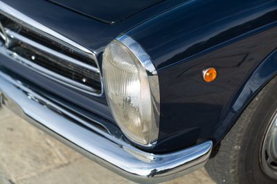 1969 MERCEDES-BENZ 280 SL