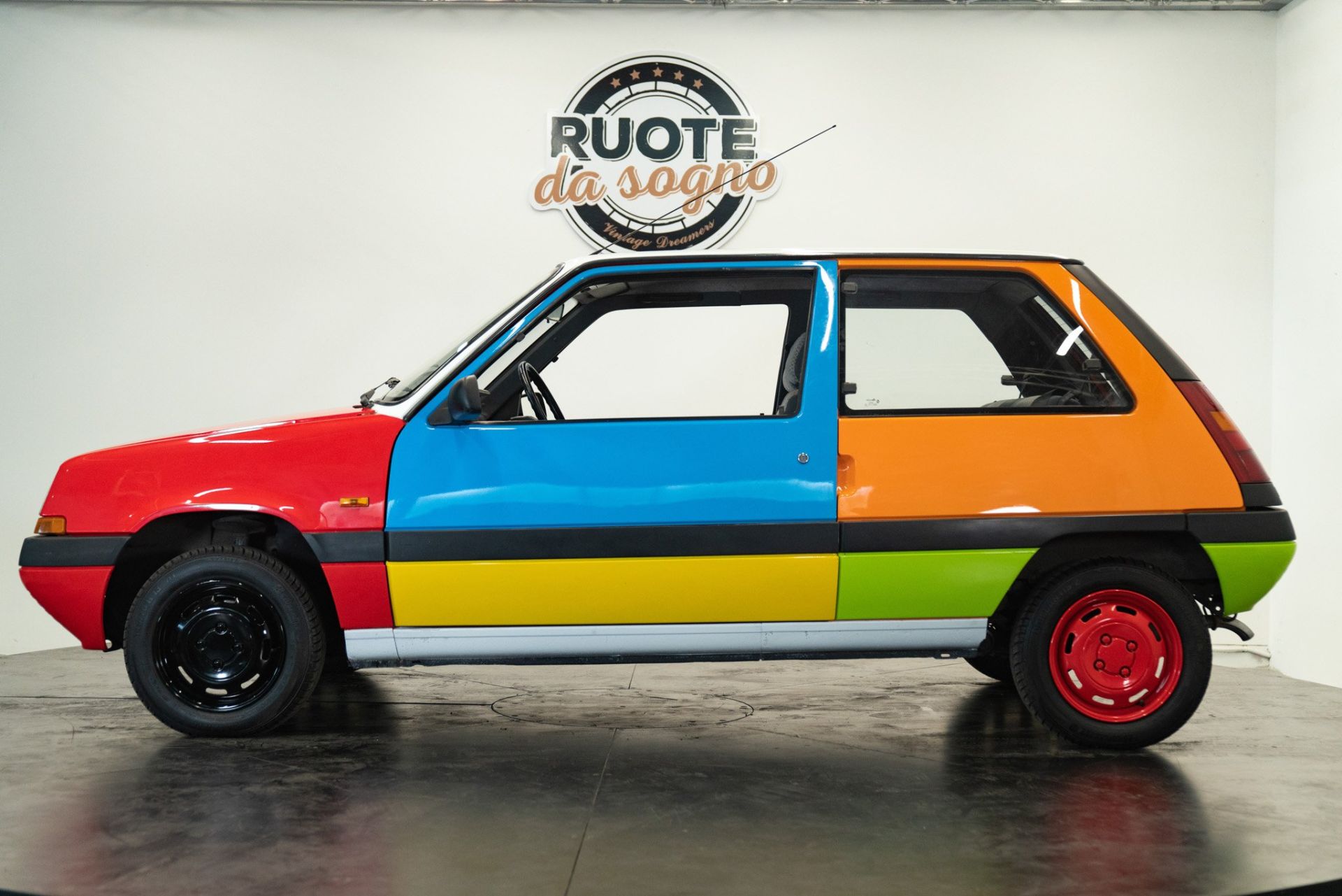 1985 Renault Super 5 GTL "Ettore Sottsass" - Esemplare unico