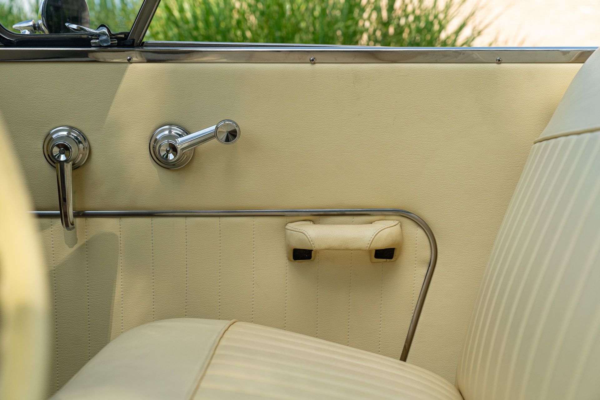 1950 STUDEBAKER CHAMPION REGAL DELUXE CABRIOLET