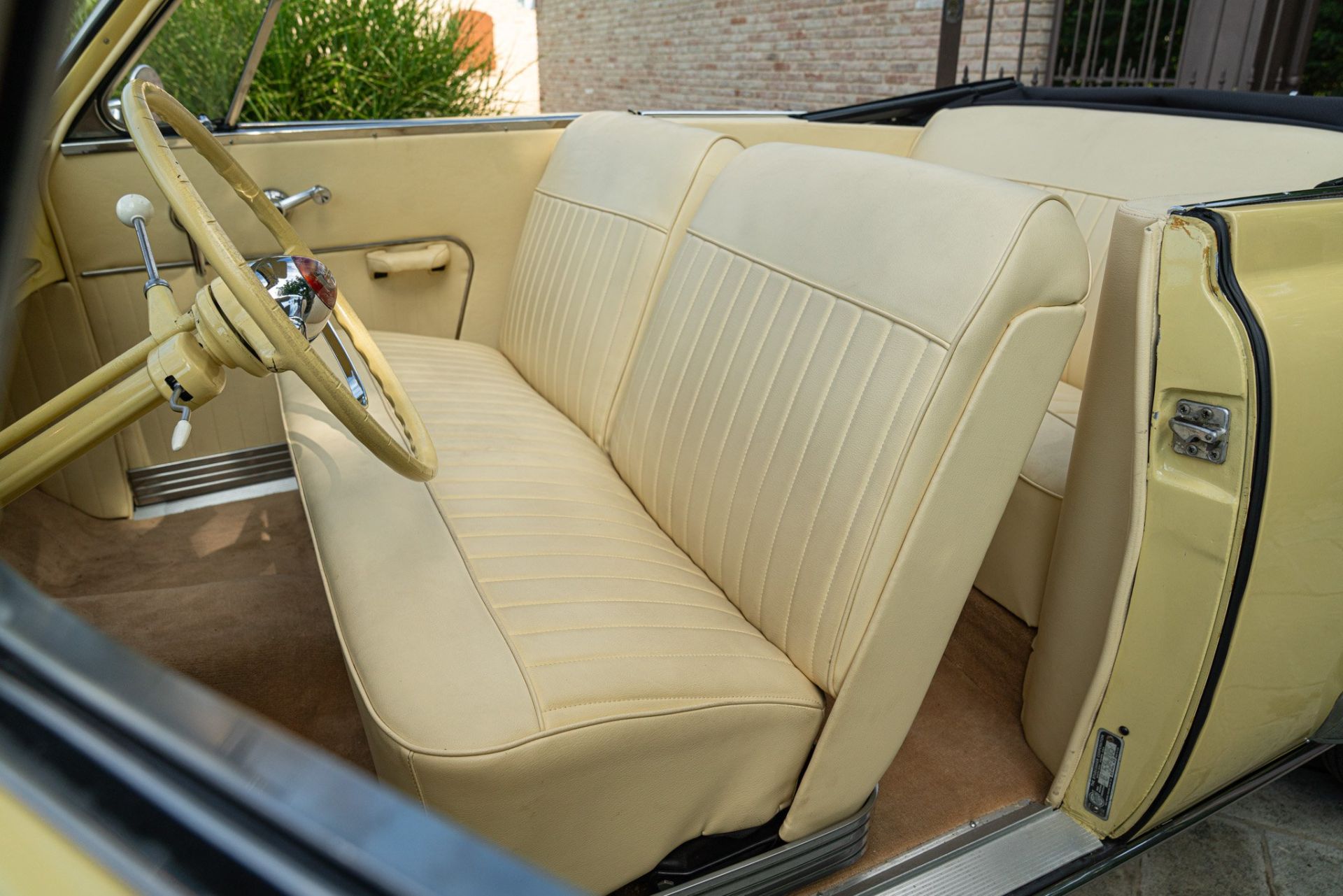 1950 STUDEBAKER CHAMPION REGAL DELUXE CABRIOLET