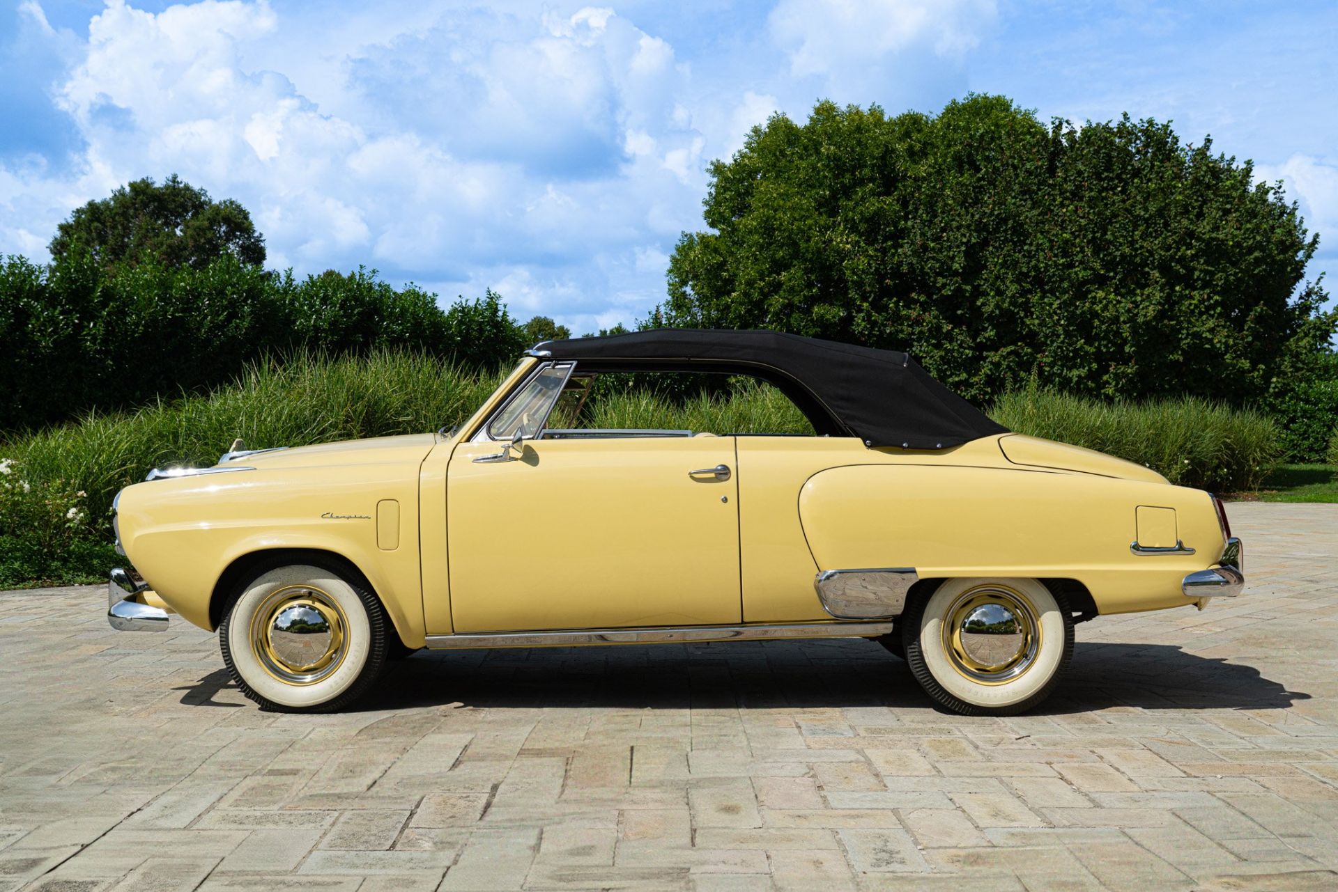 1950 STUDEBAKER CHAMPION REGAL DELUXE CABRIOLET
