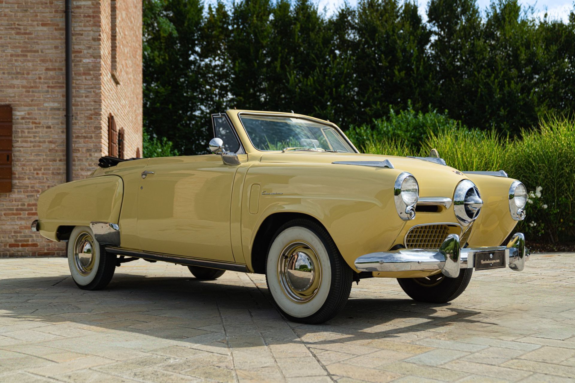 1950 STUDEBAKER CHAMPION REGAL DELUXE CABRIOLET