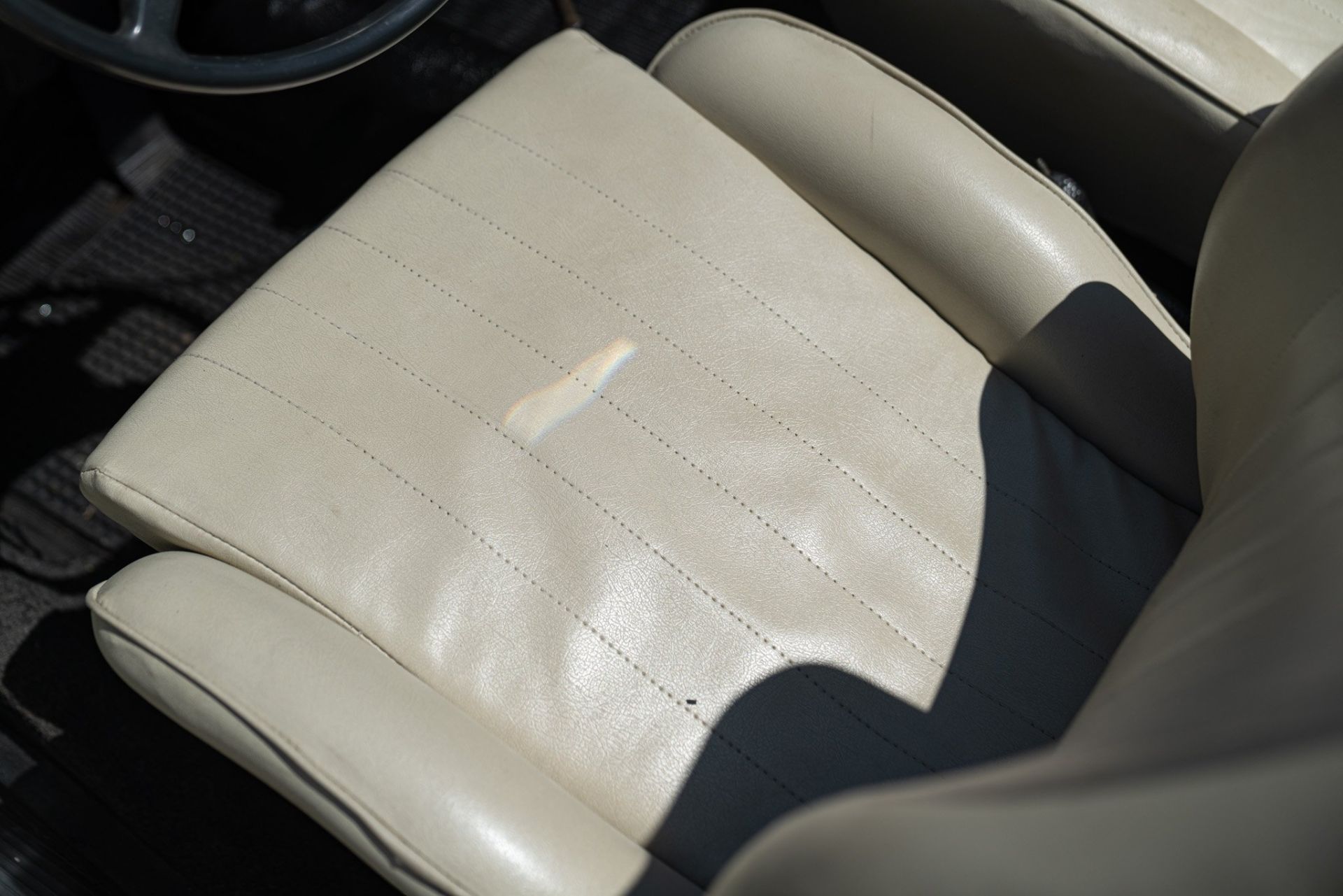 1975 VOLKSWAGEN MAGGIOLONE CABRIOLET 1303