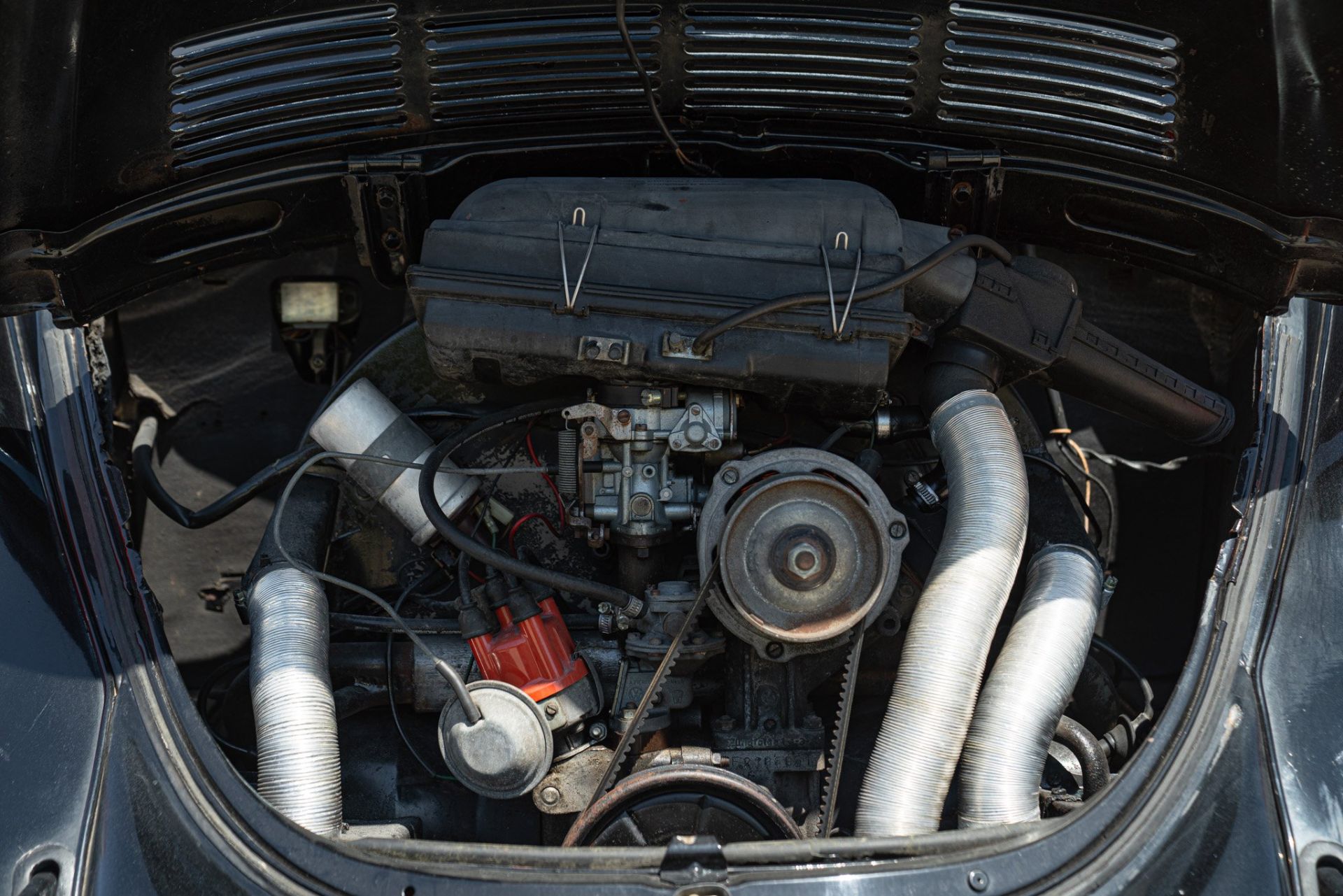 1975 VOLKSWAGEN MAGGIOLONE CABRIOLET 1303