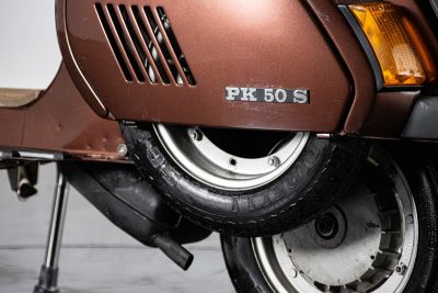 1984 PIAGGIO VESPA PK 50 S AUTOMATICA 