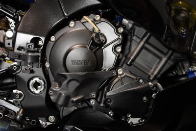 2024 YAMAHA R1