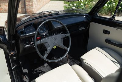1975 VOLKSWAGEN MAGGIOLONE CABRIOLET 1303