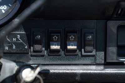 1975 VOLKSWAGEN MAGGIOLONE CABRIOLET 1303