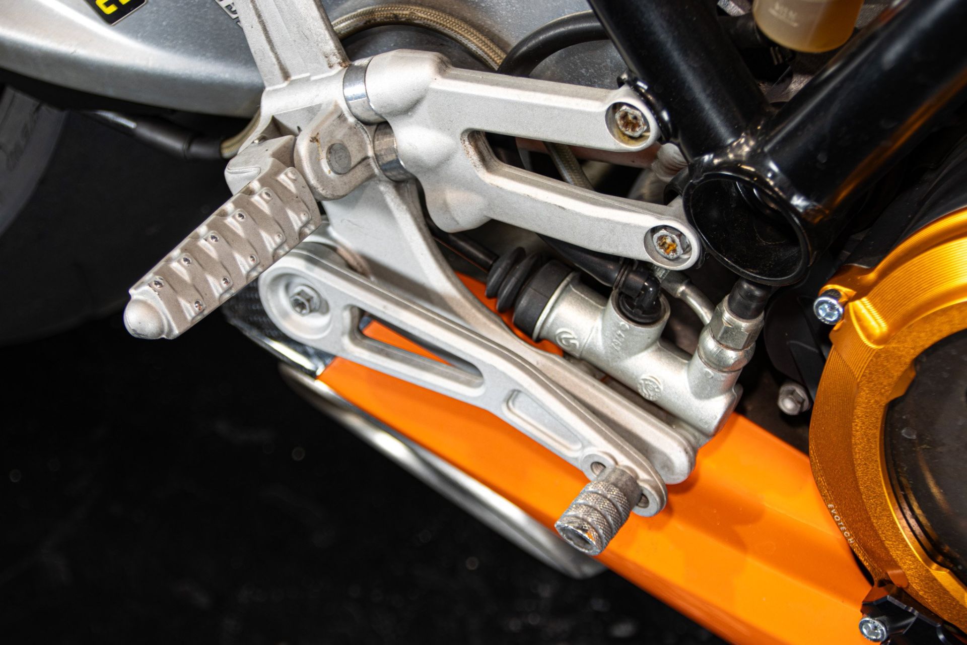 2011 KTM RC8 1190