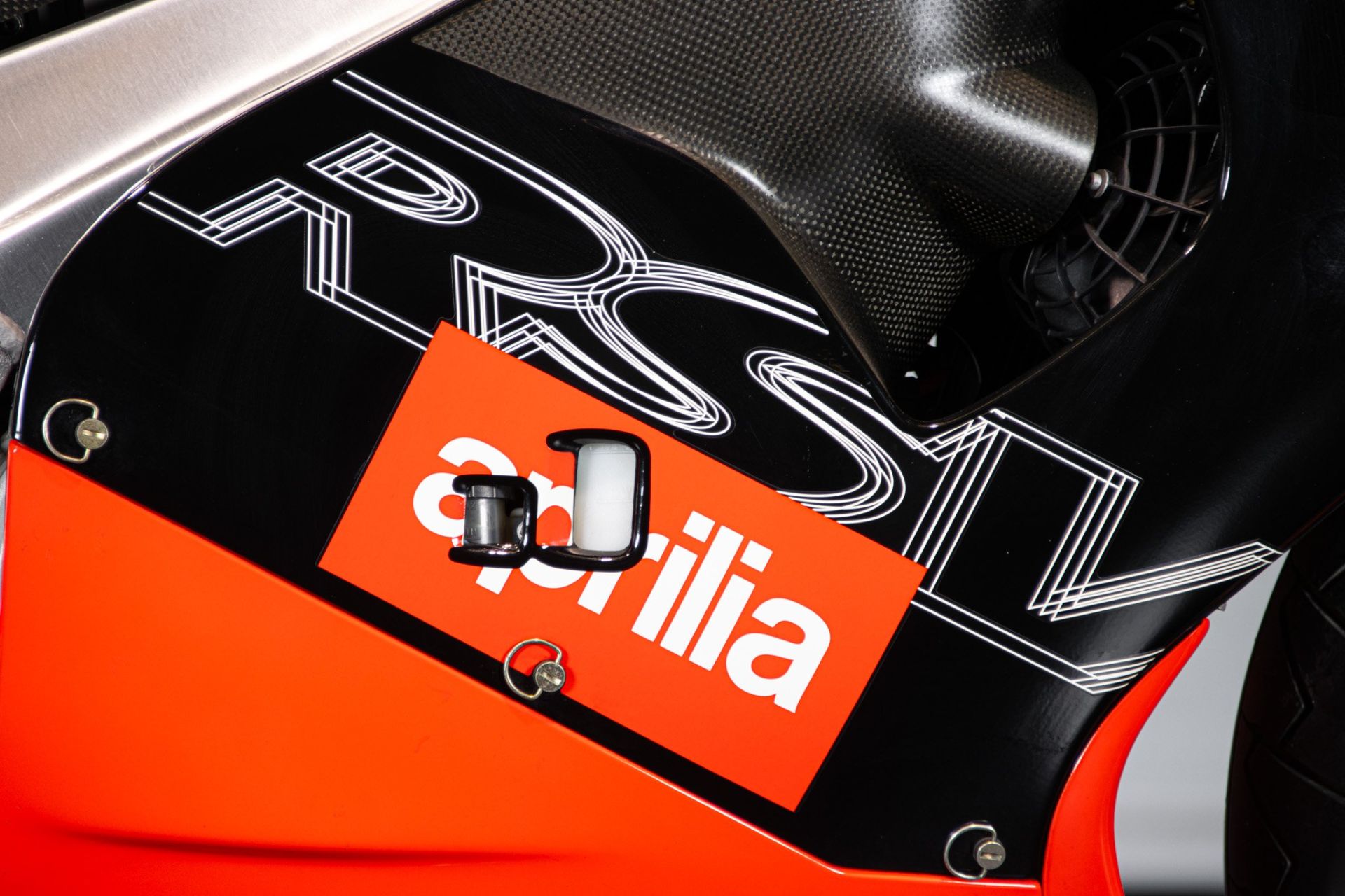 1999 APRILIA RSV 1000 SP V60