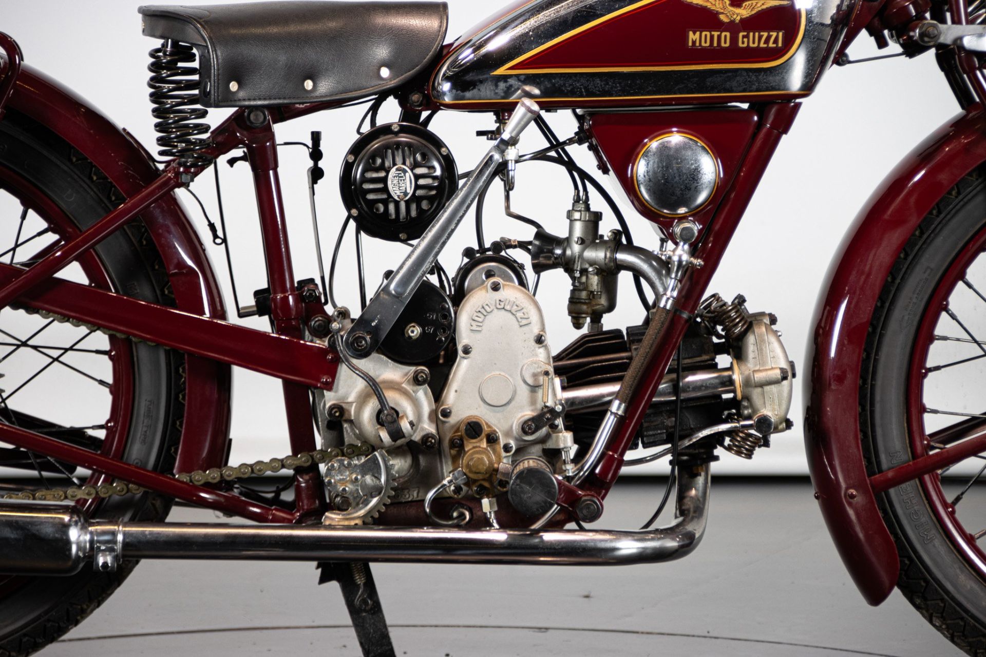 1937 MOTO GUZZI P175
