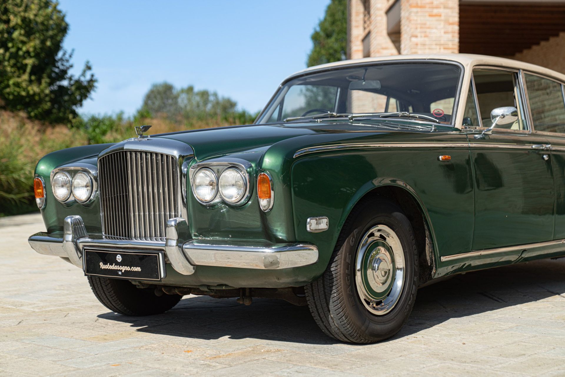 1973 BENTLEY T1