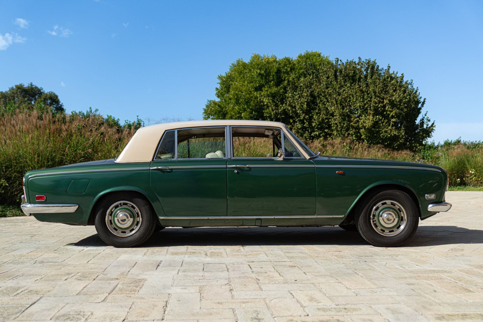 1973 BENTLEY T1