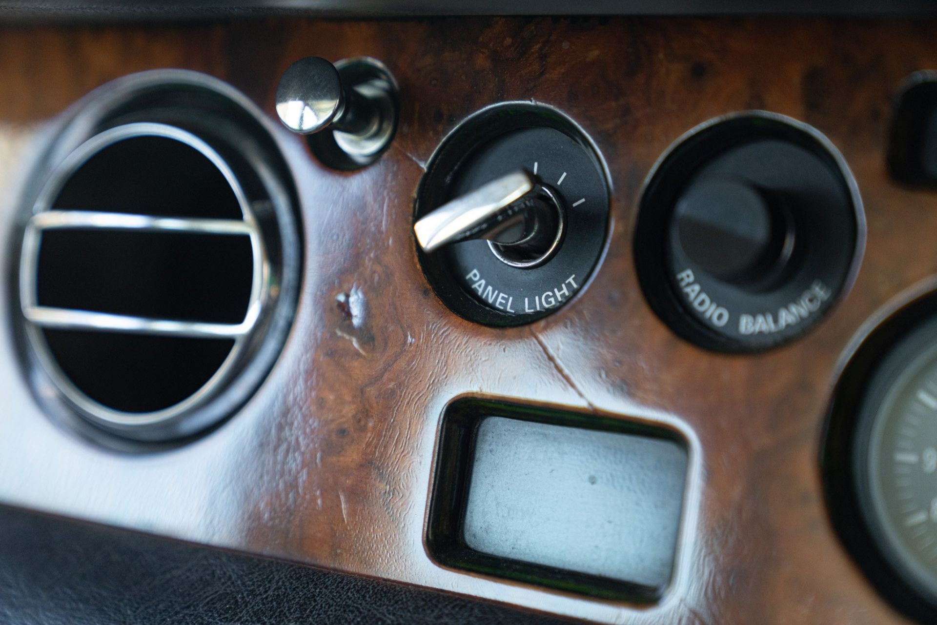 1973 BENTLEY T1