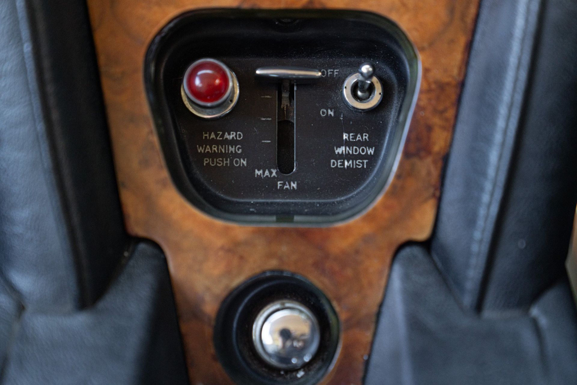 1973 BENTLEY T1