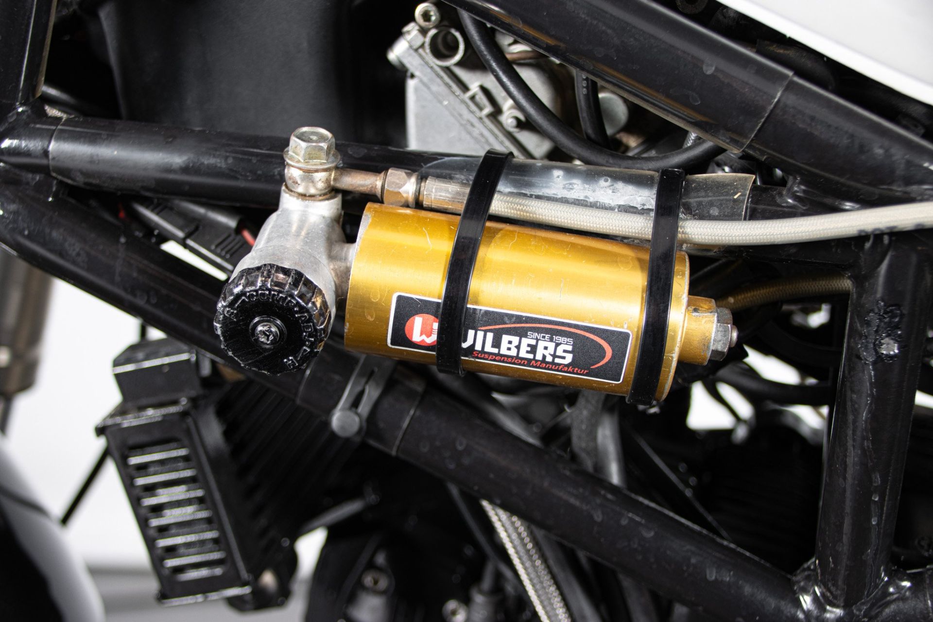 1998 DUCATI MONSTER 900