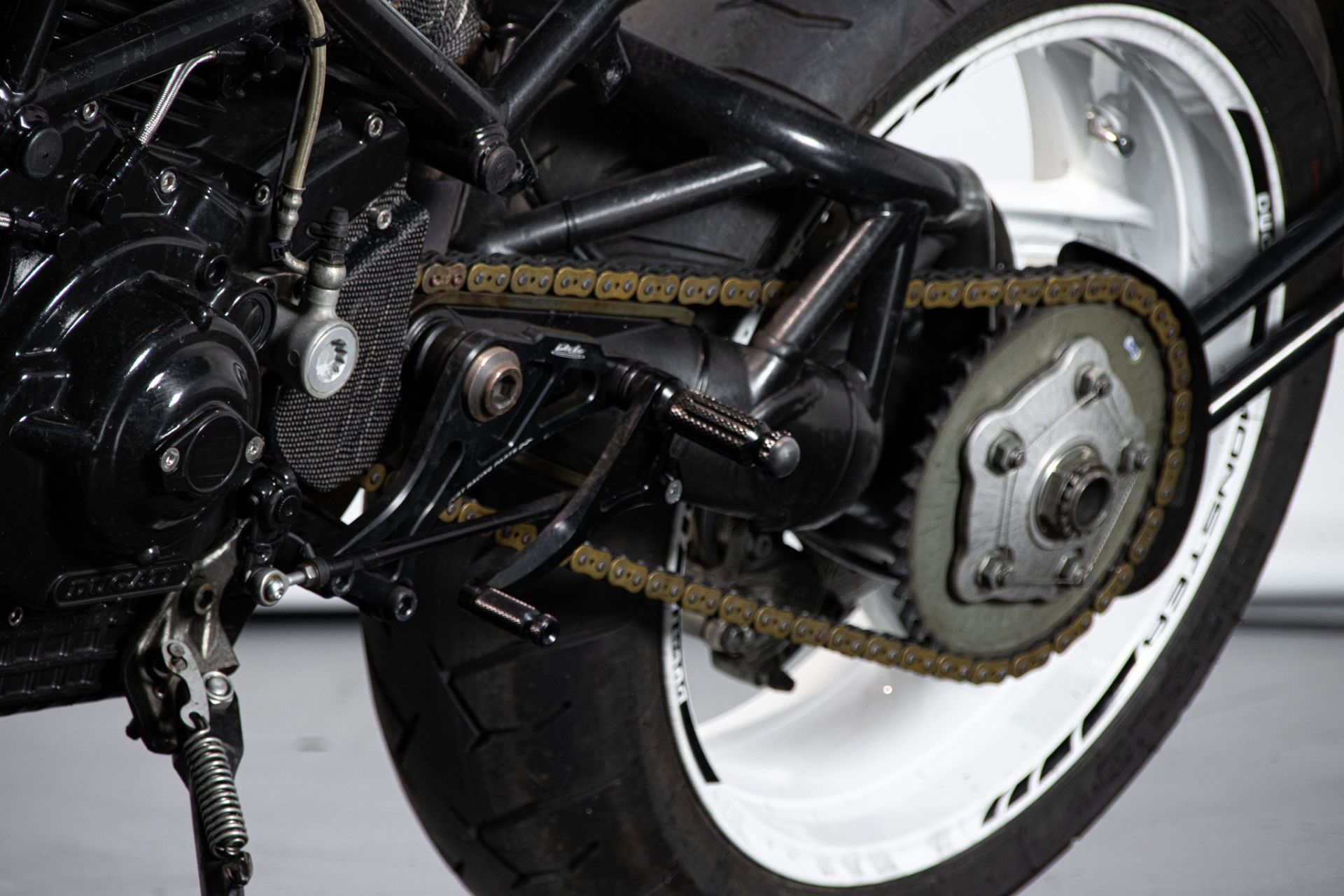 1998 DUCATI MONSTER 900