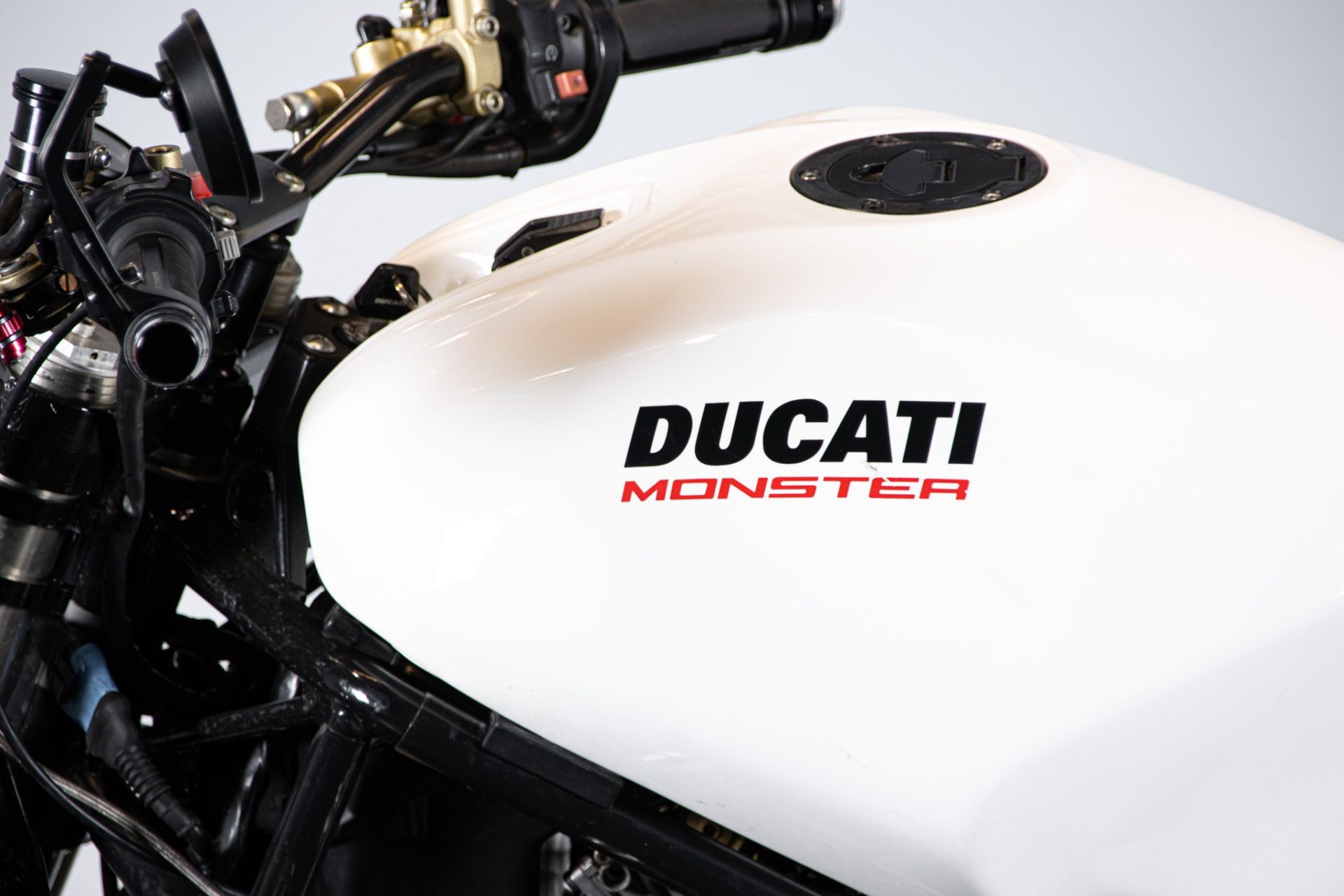 1998 DUCATI MONSTER 900