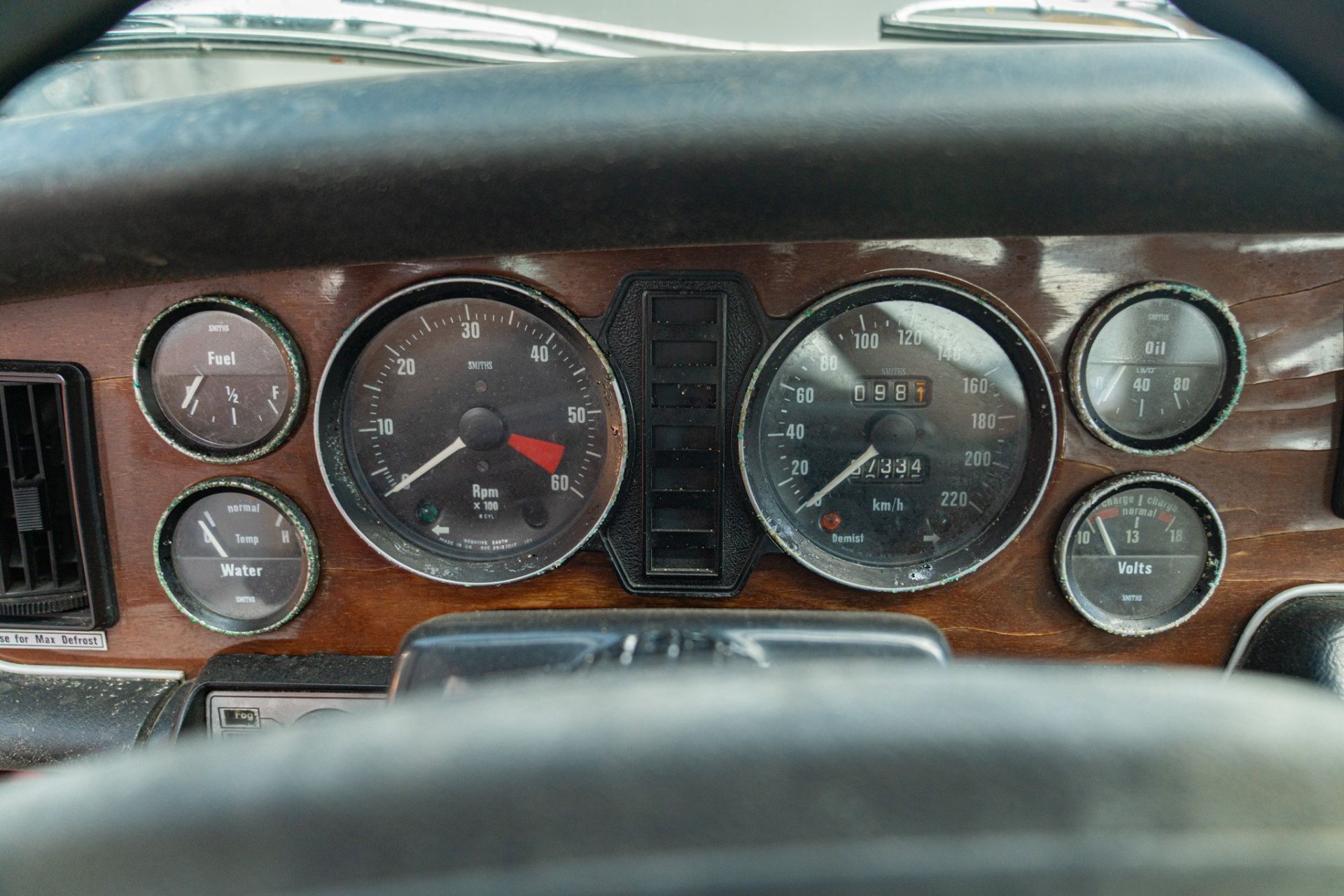 1976 JAGUAR XJ6 3.6