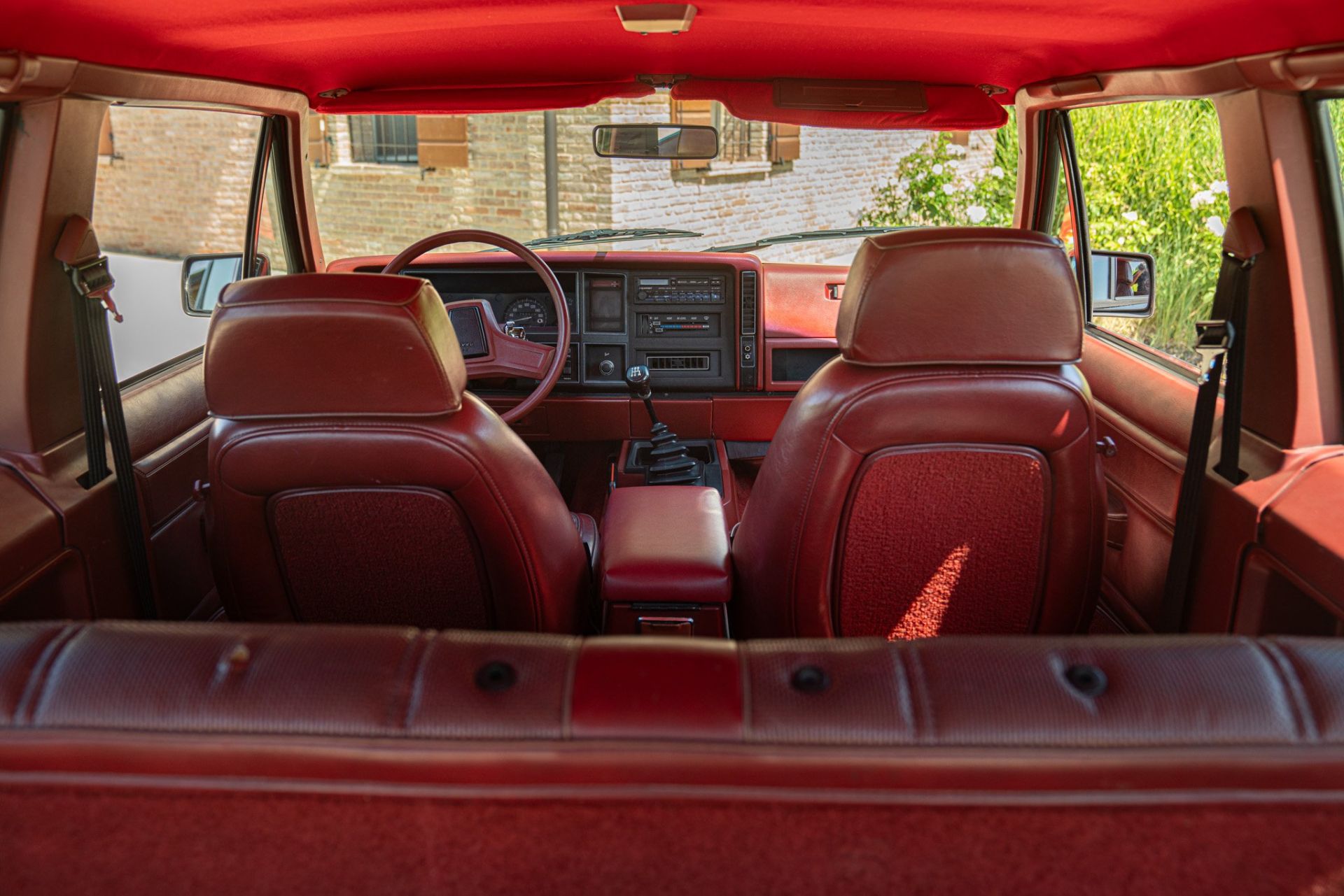 1985 JEEP CHEROKEE 2.8 V6