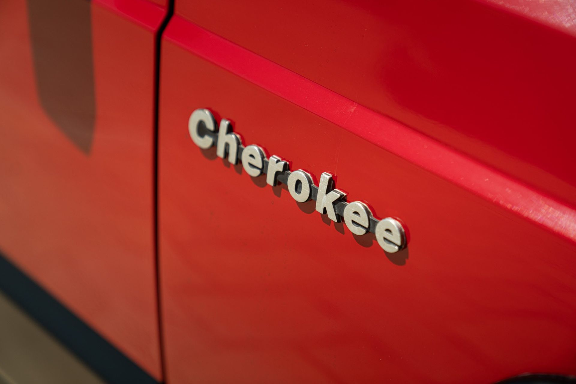 1985 JEEP CHEROKEE 2.8 V6