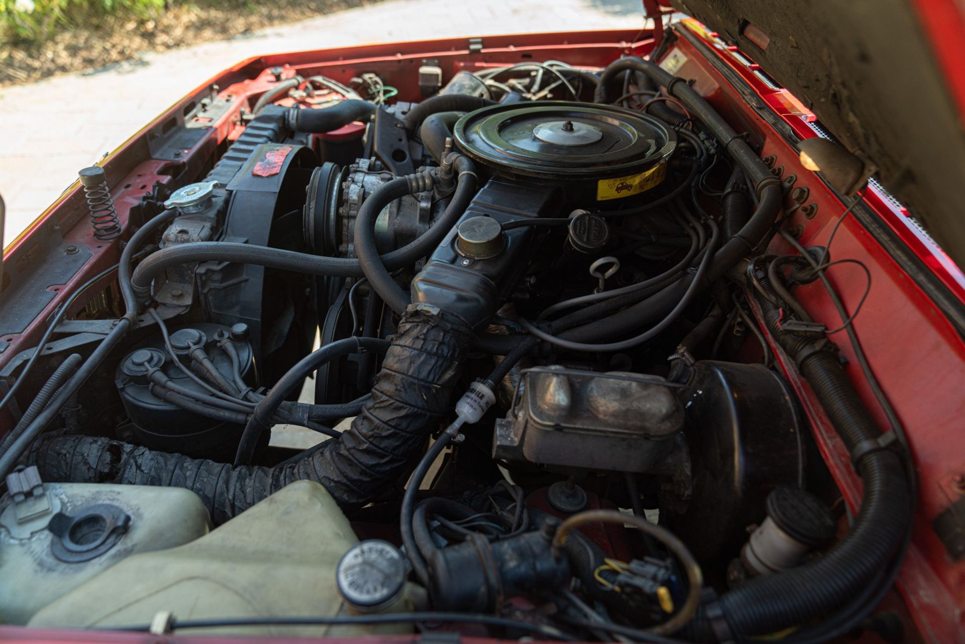 1985 JEEP CHEROKEE 2.8 V6