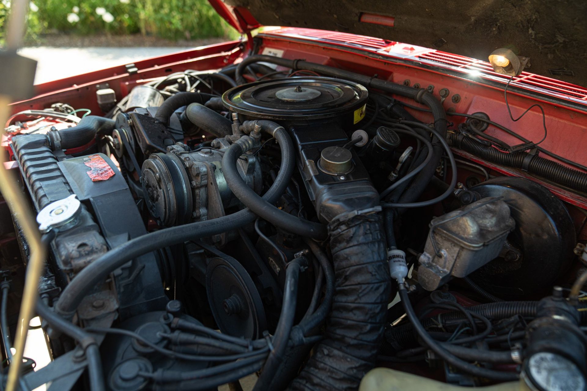 1985 JEEP CHEROKEE 2.8 V6