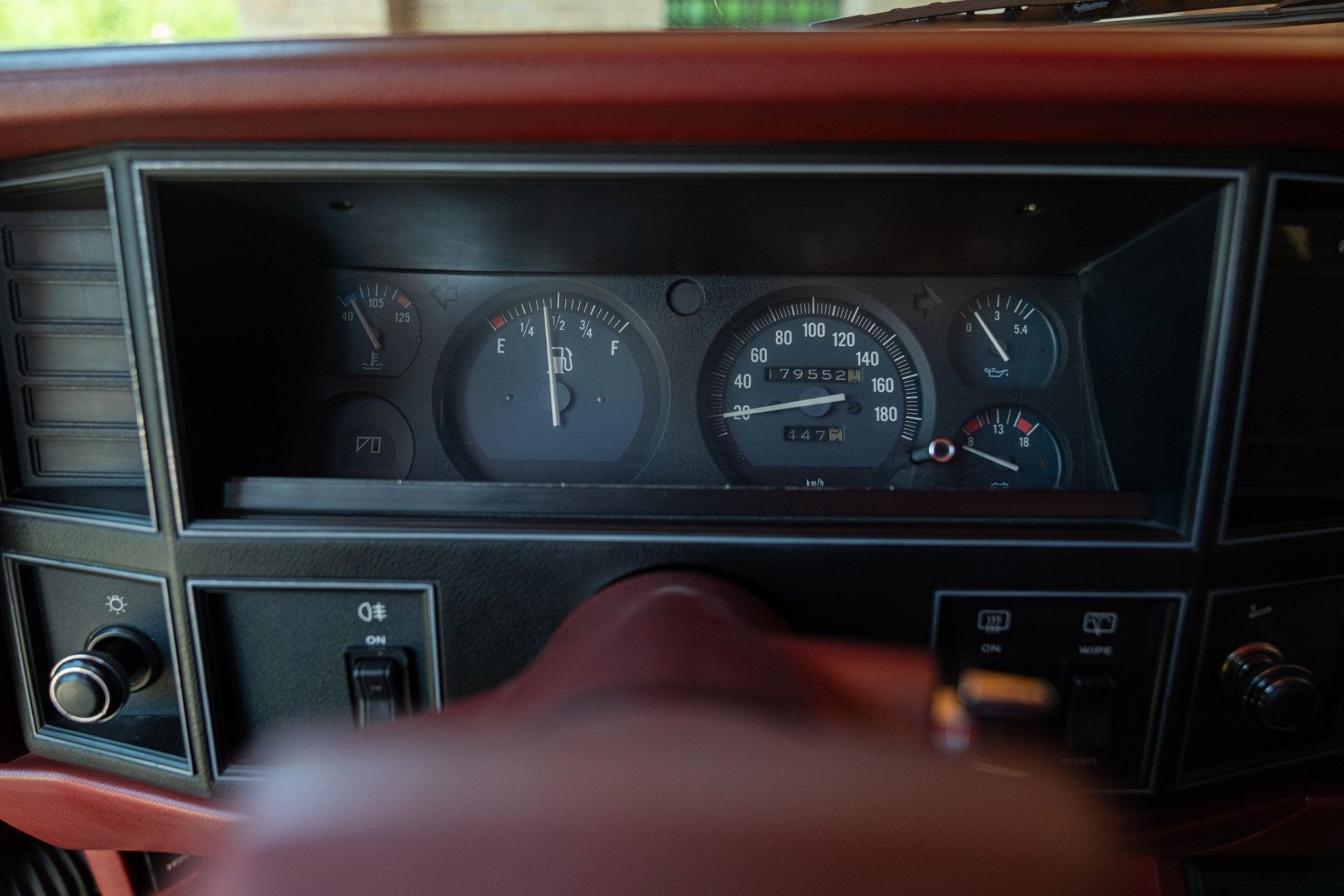 1985 JEEP CHEROKEE 2.8 V6