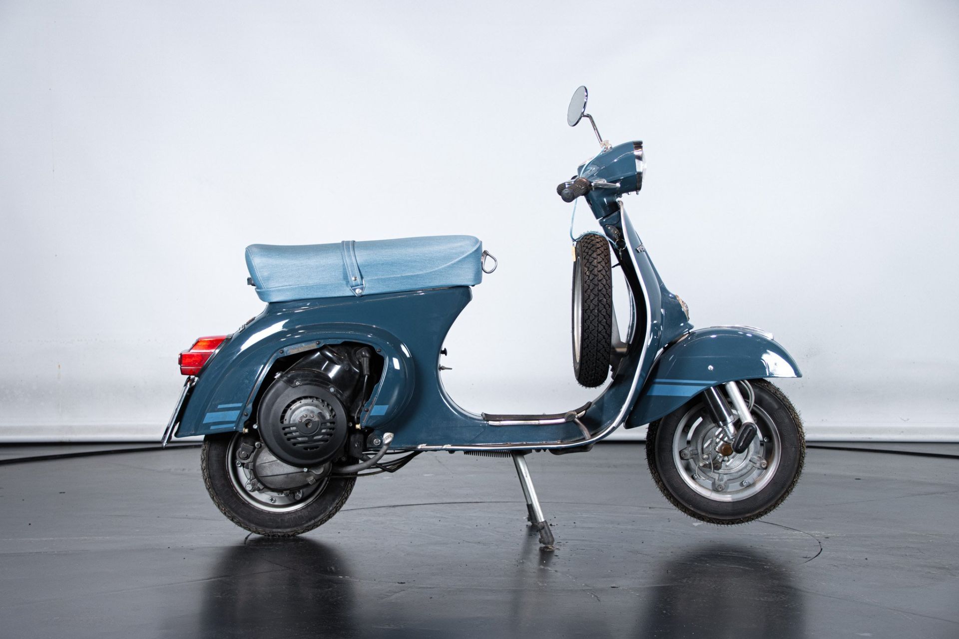 1977 VESPA ET3 125 PRIMAVERA JEANS