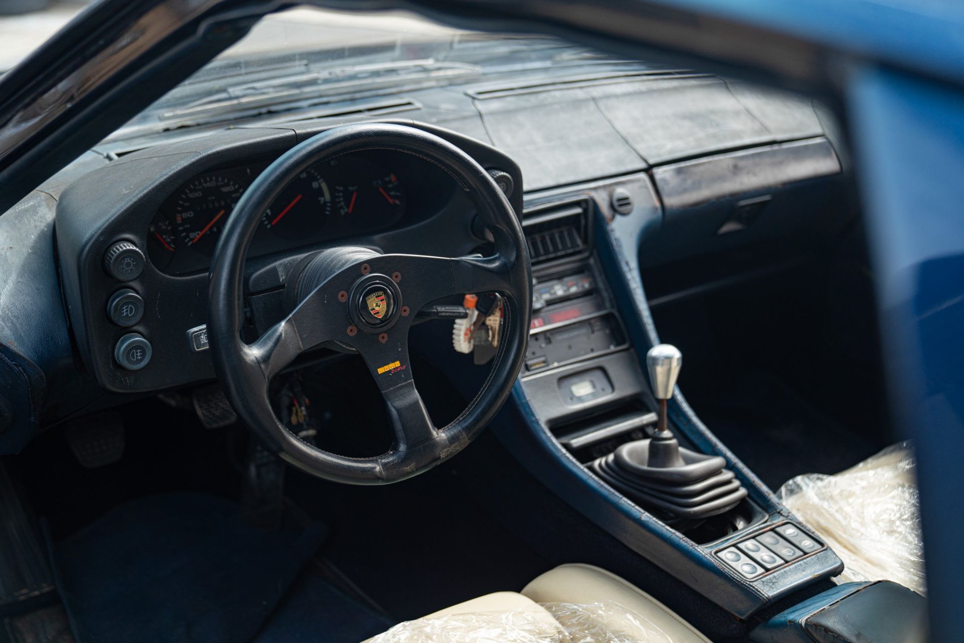 1981 PORSCHE 928