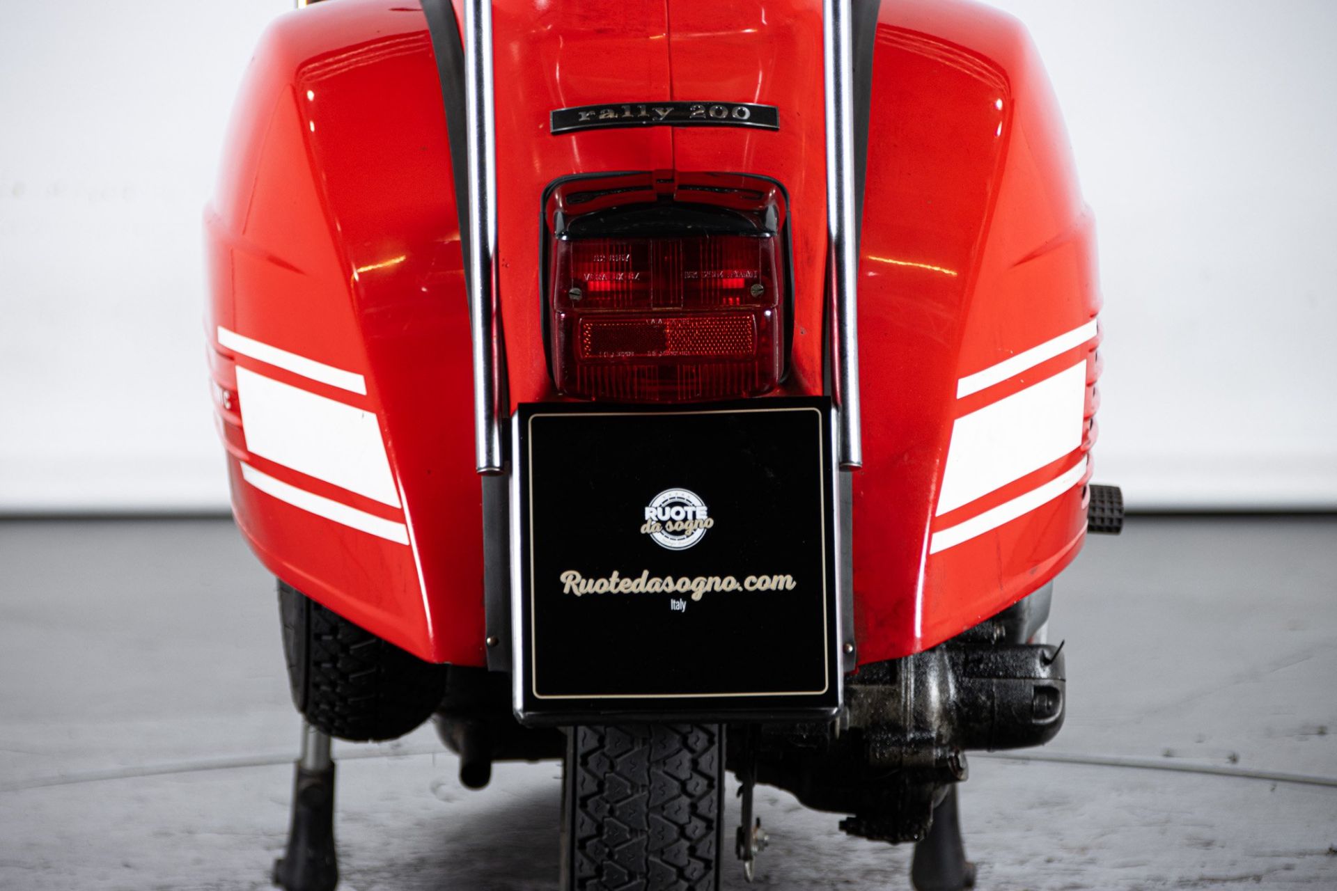 1975 PIAGGIO VESPA RALLY 200