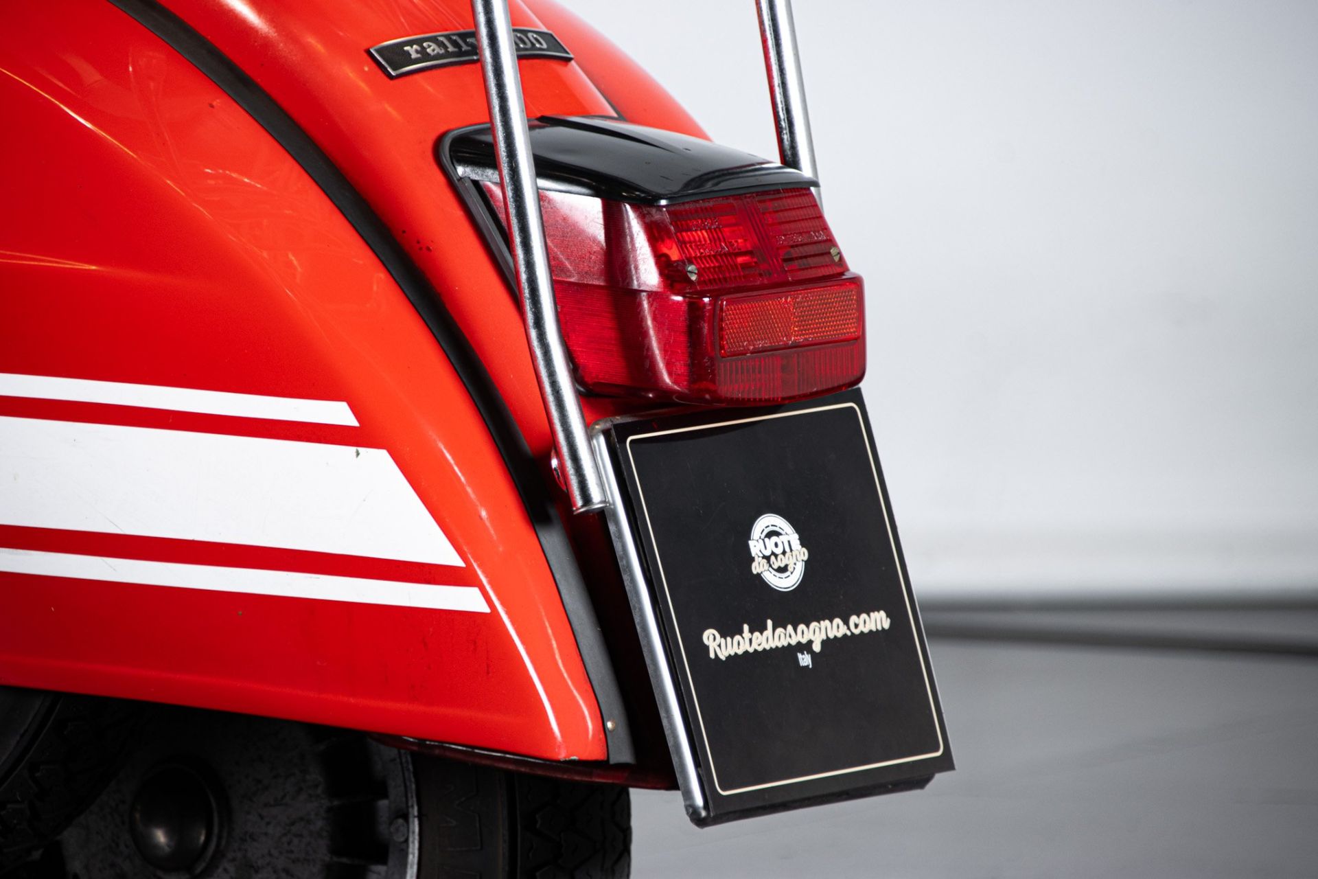 1975 PIAGGIO VESPA RALLY 200