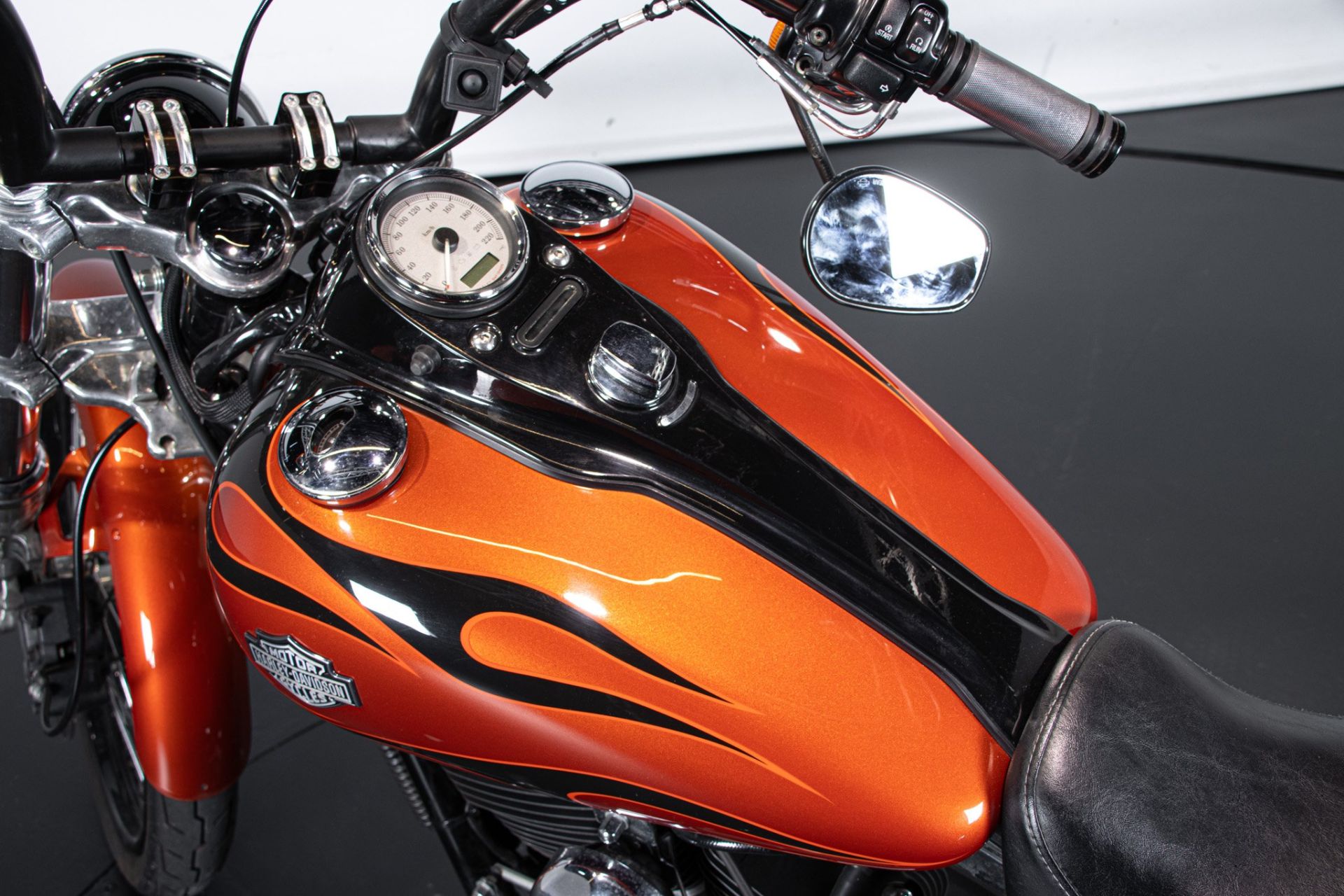 2010 HARLEY DAVIDSON DYNA WYDE GLIDE