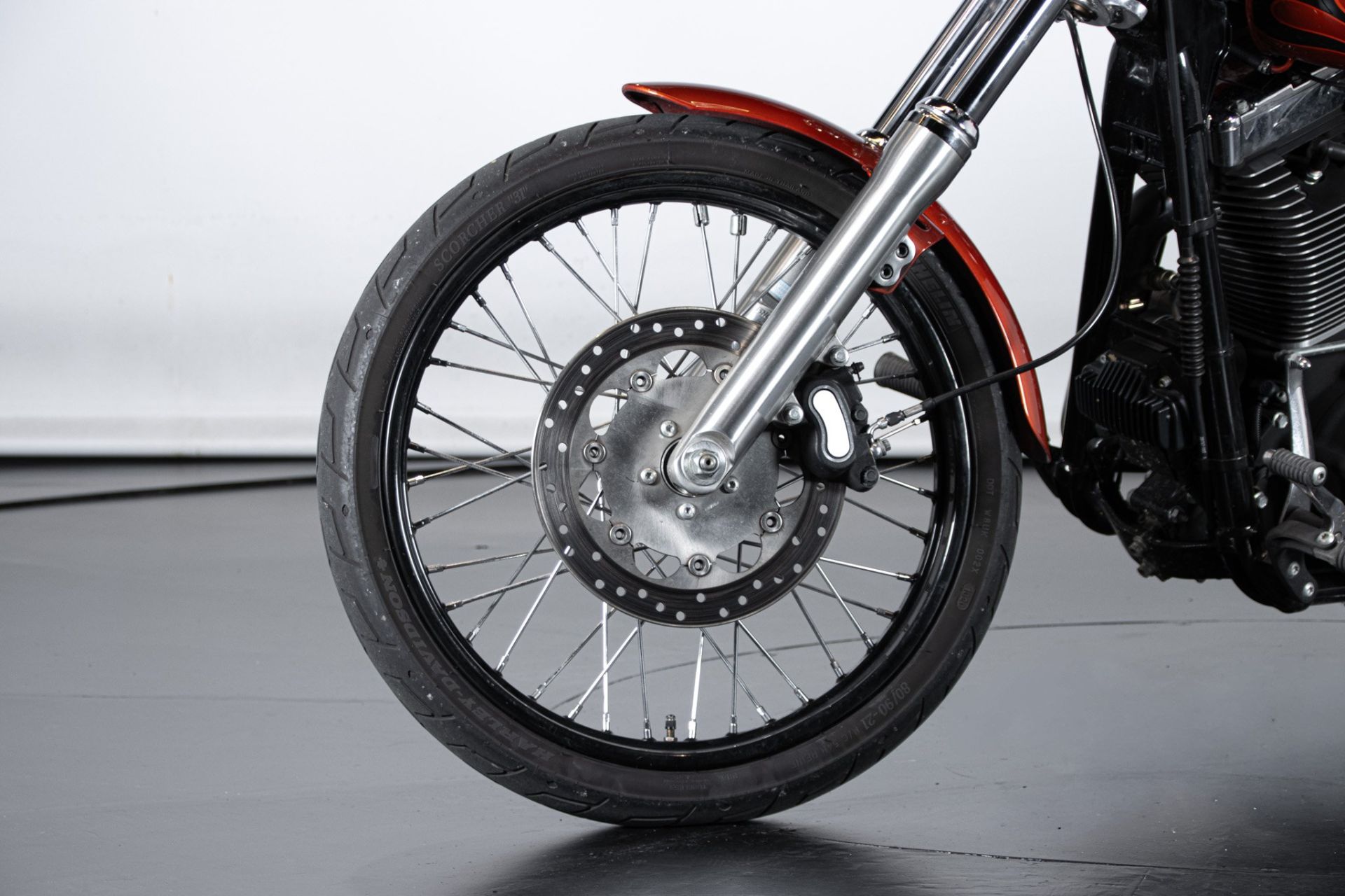 2010 HARLEY DAVIDSON DYNA WYDE GLIDE